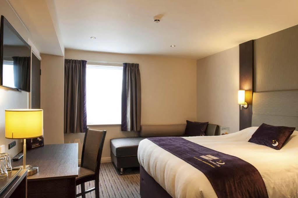 Premier Inn Hayle Exterior photo