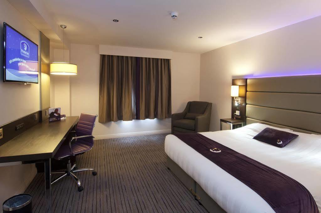 Premier Inn Hayle Exterior photo